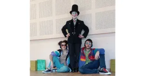 A scuola e A teatro | Varese, Spazio Yak - MI CHIEDI COS'È LA LIBERTÀ di Karakorum Teatro - 11/14 anni - Immagine: 2